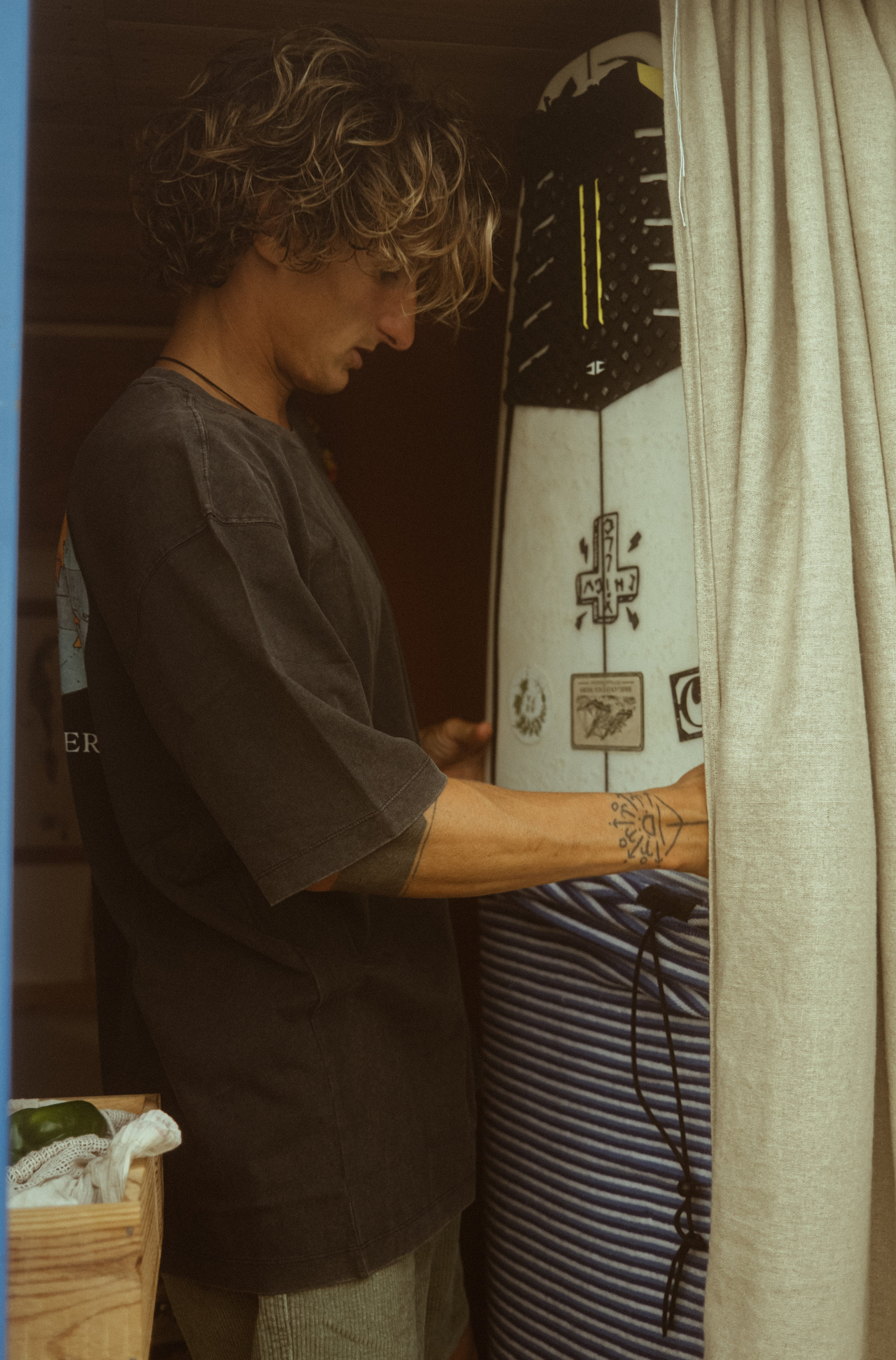 BRIGAND DES MERS T-shirt Vintage Globe