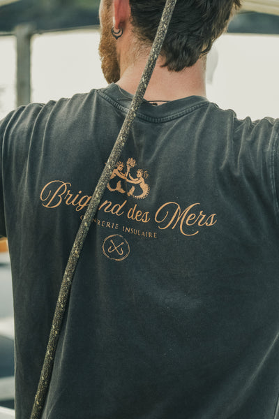 BRIGAND DES MERS T-shirt Confrérie T-shirt Noir Vintage – Coton Bio 250g | Confrérie Insulaire