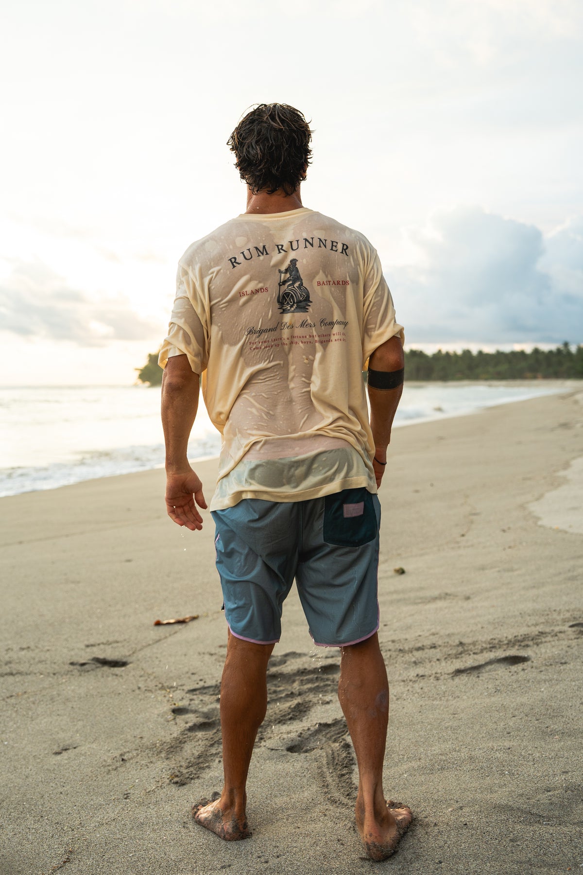BRIGAND DES MERS T-shirt Rum Runner T-shirt Blanc Cassé Coton Bio | Rum Runner | Portugal