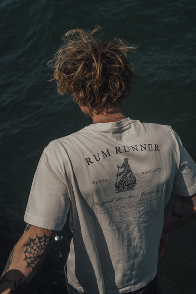 BRIGAND DES MERS T-shirt Rum Runner T-shirt Blanc Cassé Coton Bio | Rum Runner | Portugal