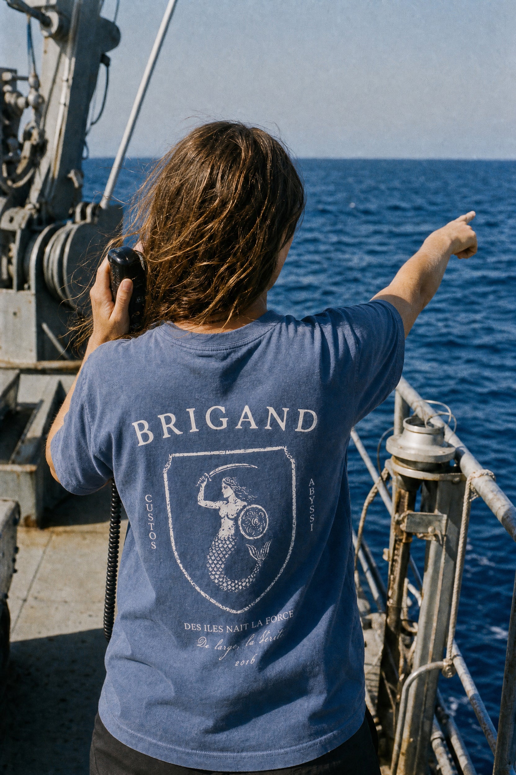 BRIGAND DES MERS T-Shirt Sirène T-shirt Sirène en Coton Bio 340g | Teinture Naturelle | Bleu Vintage
