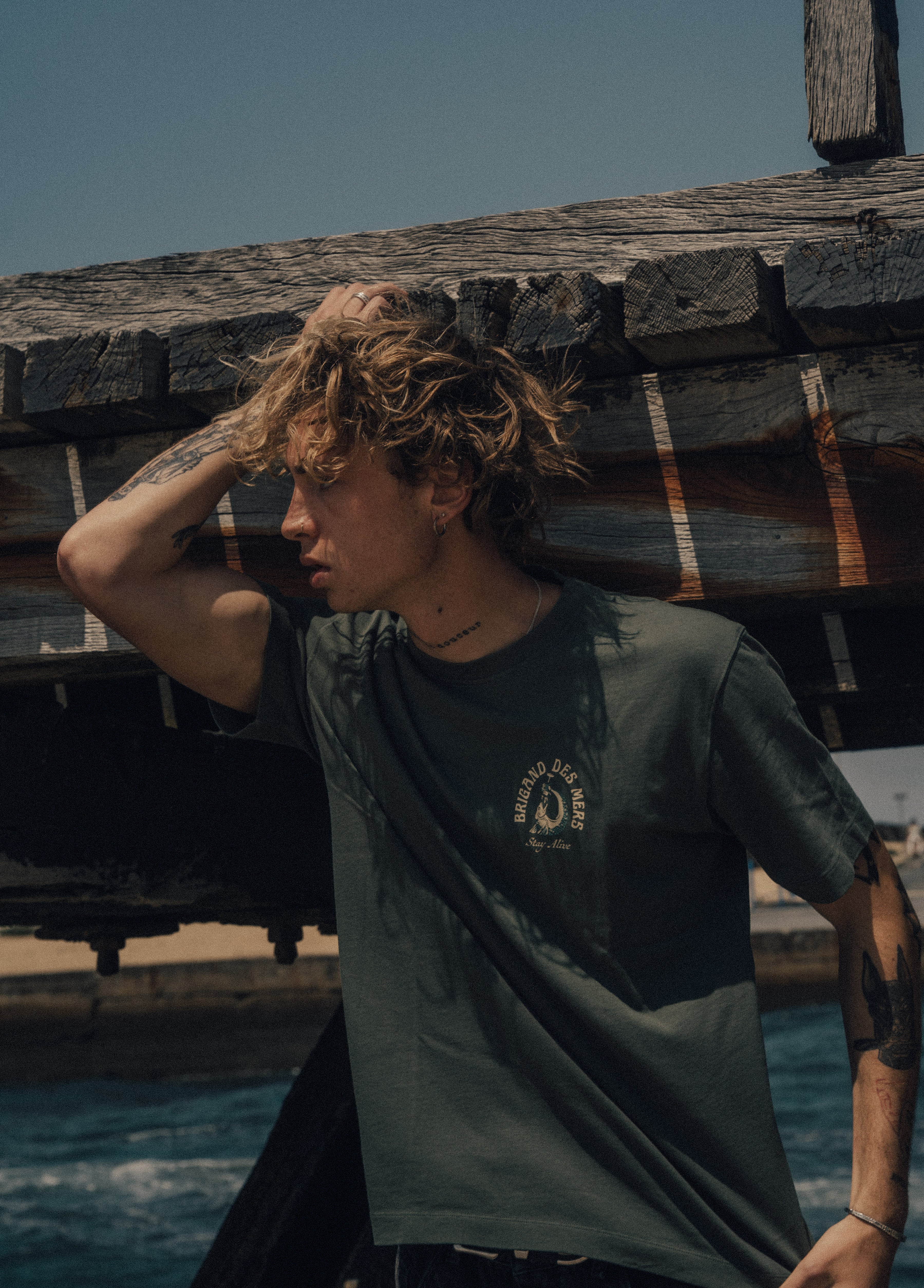 BRIGAND DES MERS T-shirt Stay Alive T-shirt Stay Alive