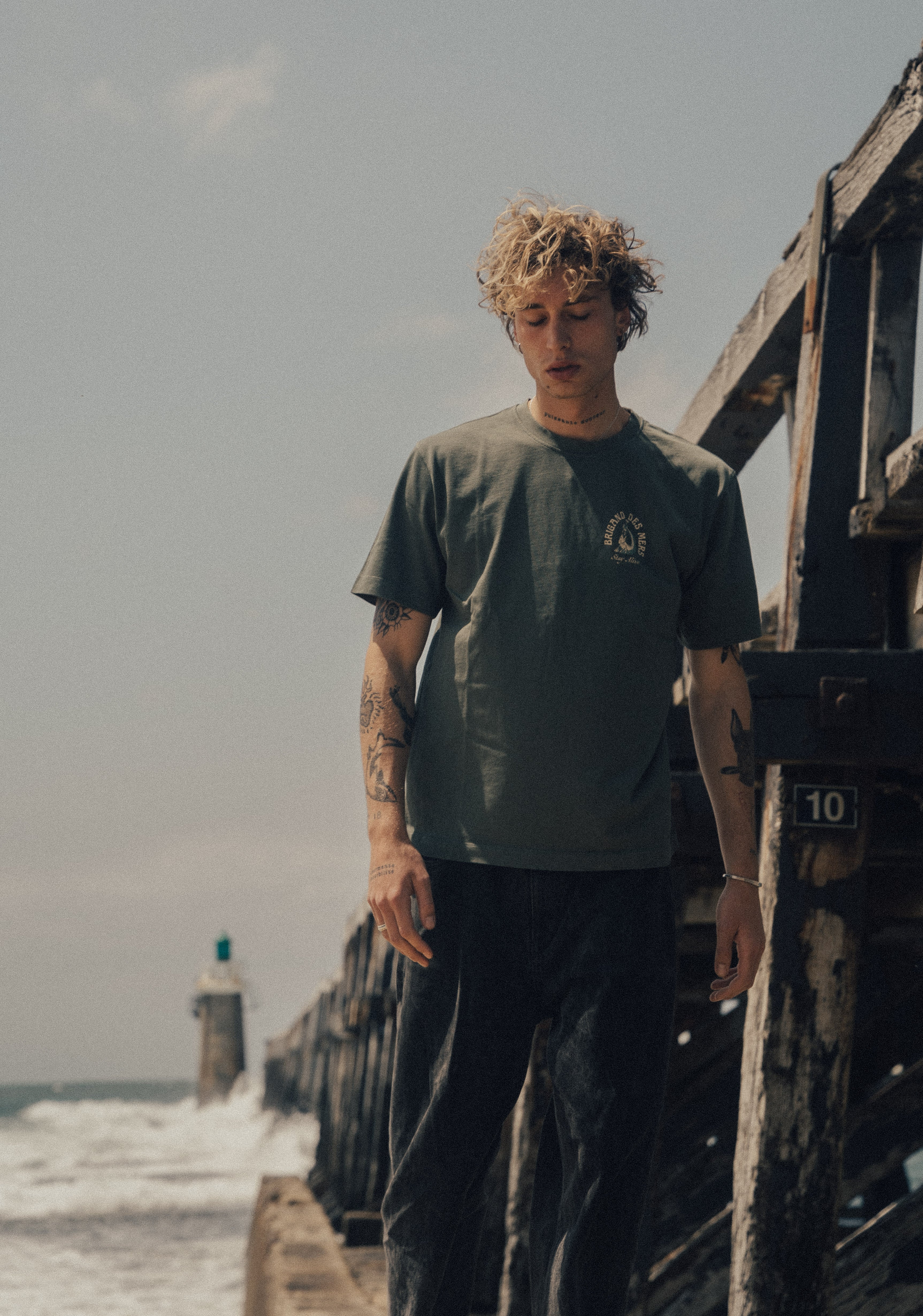 BRIGAND DES MERS T-shirt Stay Alive T-shirt Stay Alive